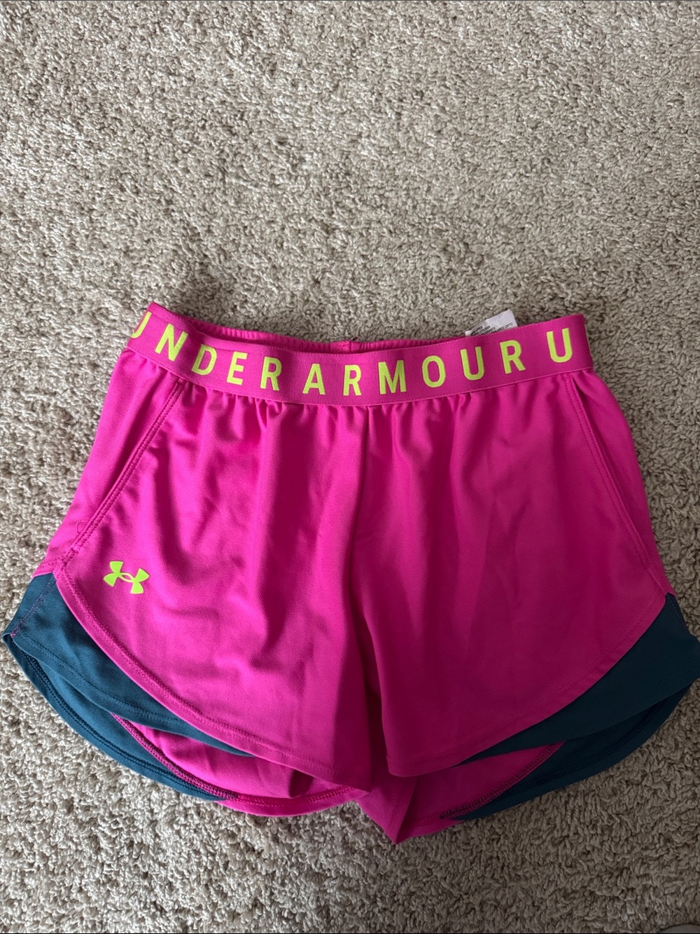 Underarmour shorts